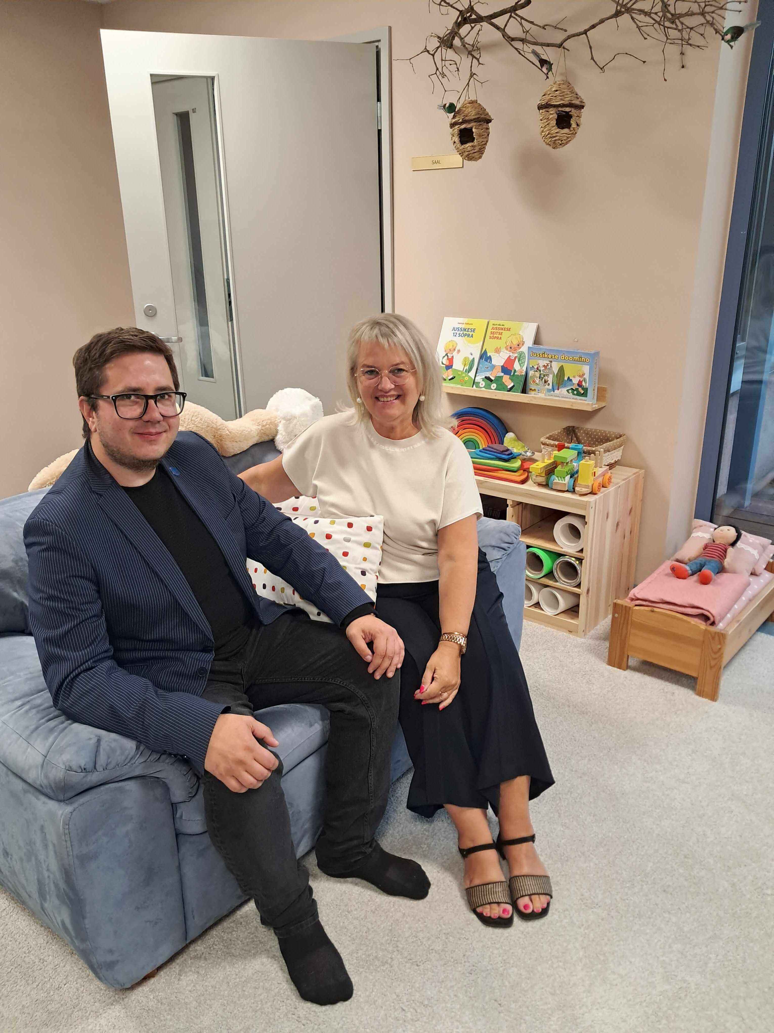 Evelin Sarapuu ja Rasmus Grossi kohtumine Nurmepesa Lasteaias